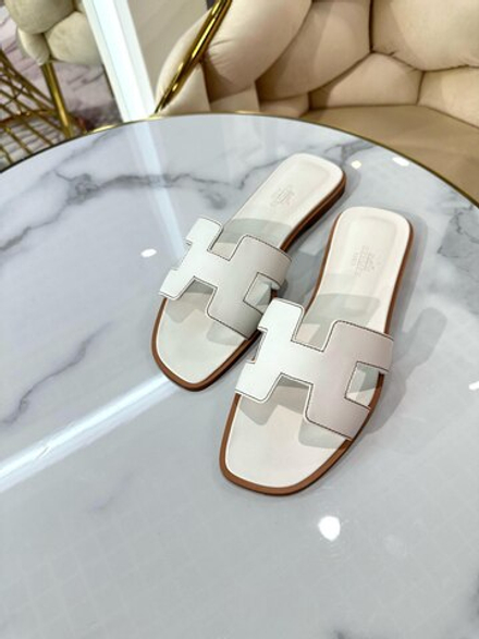 Шлепанцы Hermes