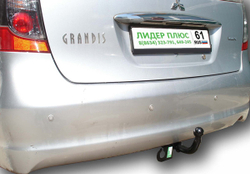 Фаркоп Лидер-Плюс для MITSUBISHI GRANDIS (NA4W) 2003-2011 с электрикой и сертифкатом в комплекте арт.(M109-A)