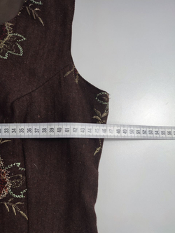 Платье шерстяное с вышивкой 46-48 размер