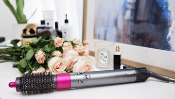 Dyson Airwrap Complete vs Airwrap Complete Long- Обзор характеристик стайлеров, характеристик, насадок и комплектации, принципов работы, преимуществ и недостатков, цветов и дизайна.