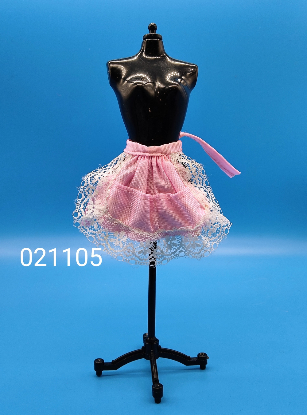 Одежда для куклы Барби винтаж фартук 021105