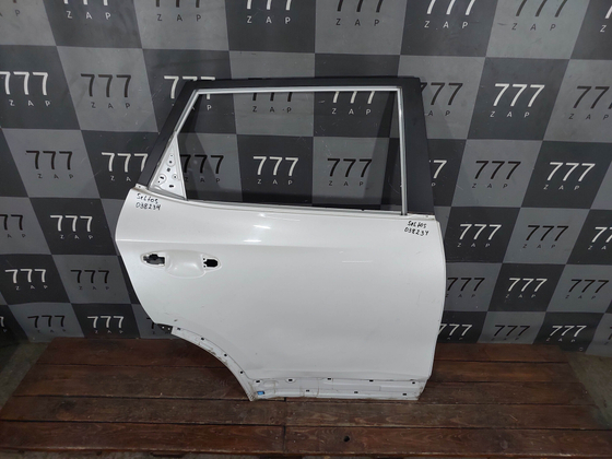 Дверь задняя правая Kia Seltos 19-нв Б/У Оригинал 77004Q5000