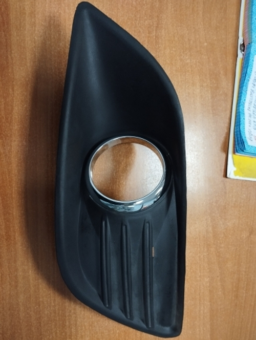 *Решетка ПТФ Ford Focus II правая / Norden FD24R200R