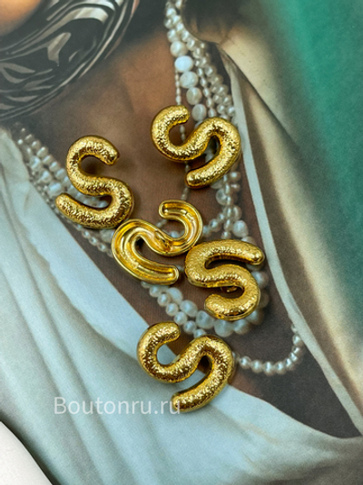 Пуговицы золотистые "S" Скиапар.