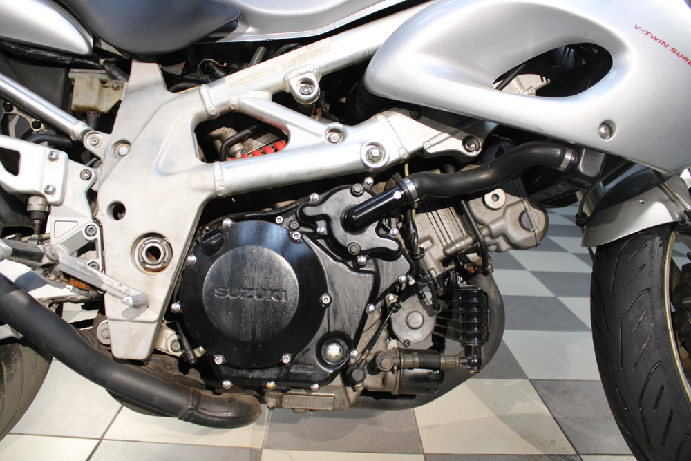 Suzuki TL1000S JS1VT51A7W2100332