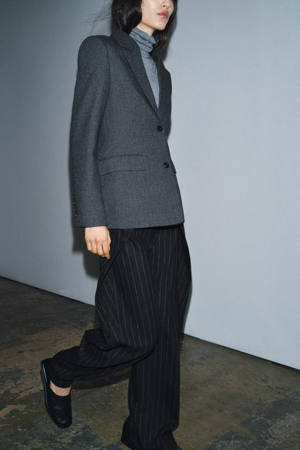 ZARA БРЮКИ В ТОНКУЮ ПОЛОСКУ ИЗ ШЕРСТИ — ZW COLLECTION, В ПОЛОСКУ