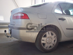Фаркоп оцинкованный Galia R070A для Renault Laguna II лифтбек 2001-2008(паспорт и сертификат в комплекте)(без электрики)