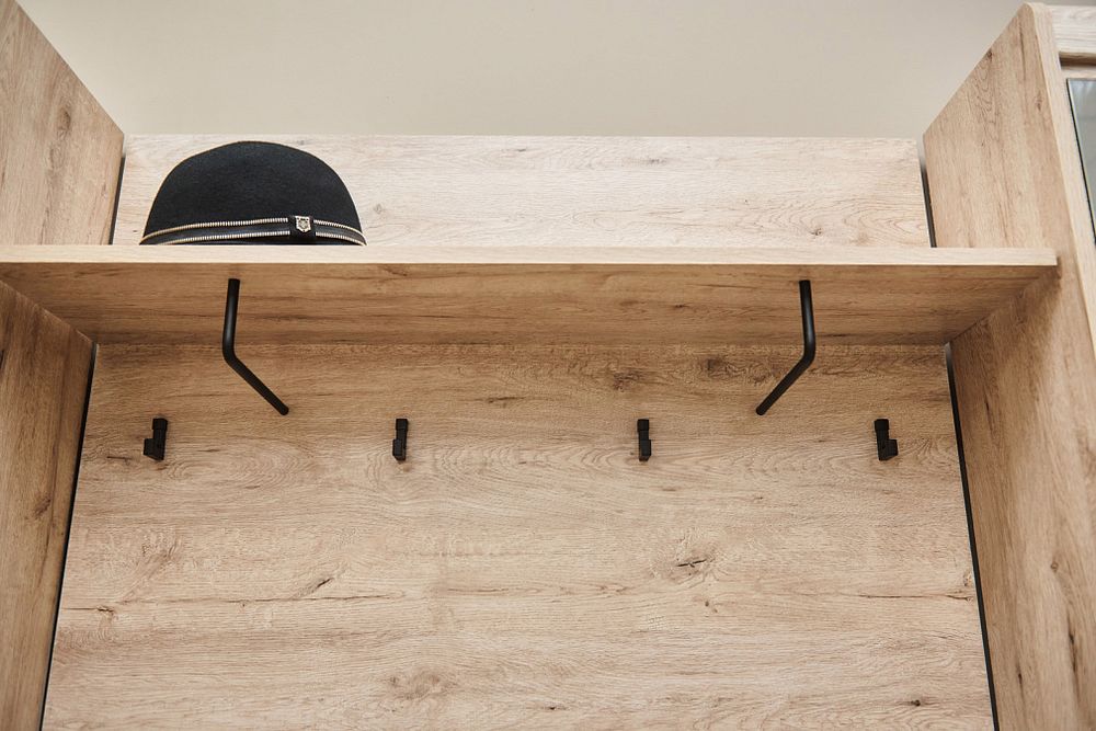 Монца Панель вешалки