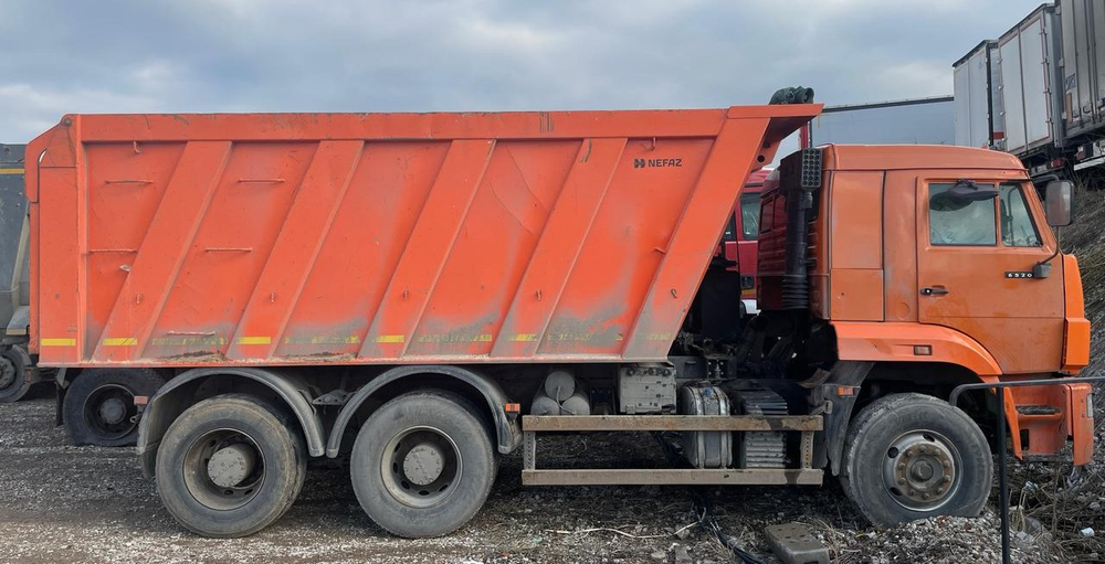 КамАЗ 6520 6x4 Самосвал 6520-53 (Дизельный, 11,8 л, 400 л.с., МТ)