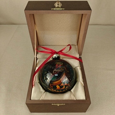 Коллекционный елочный шар с росписью Палех "Змея" в футляре