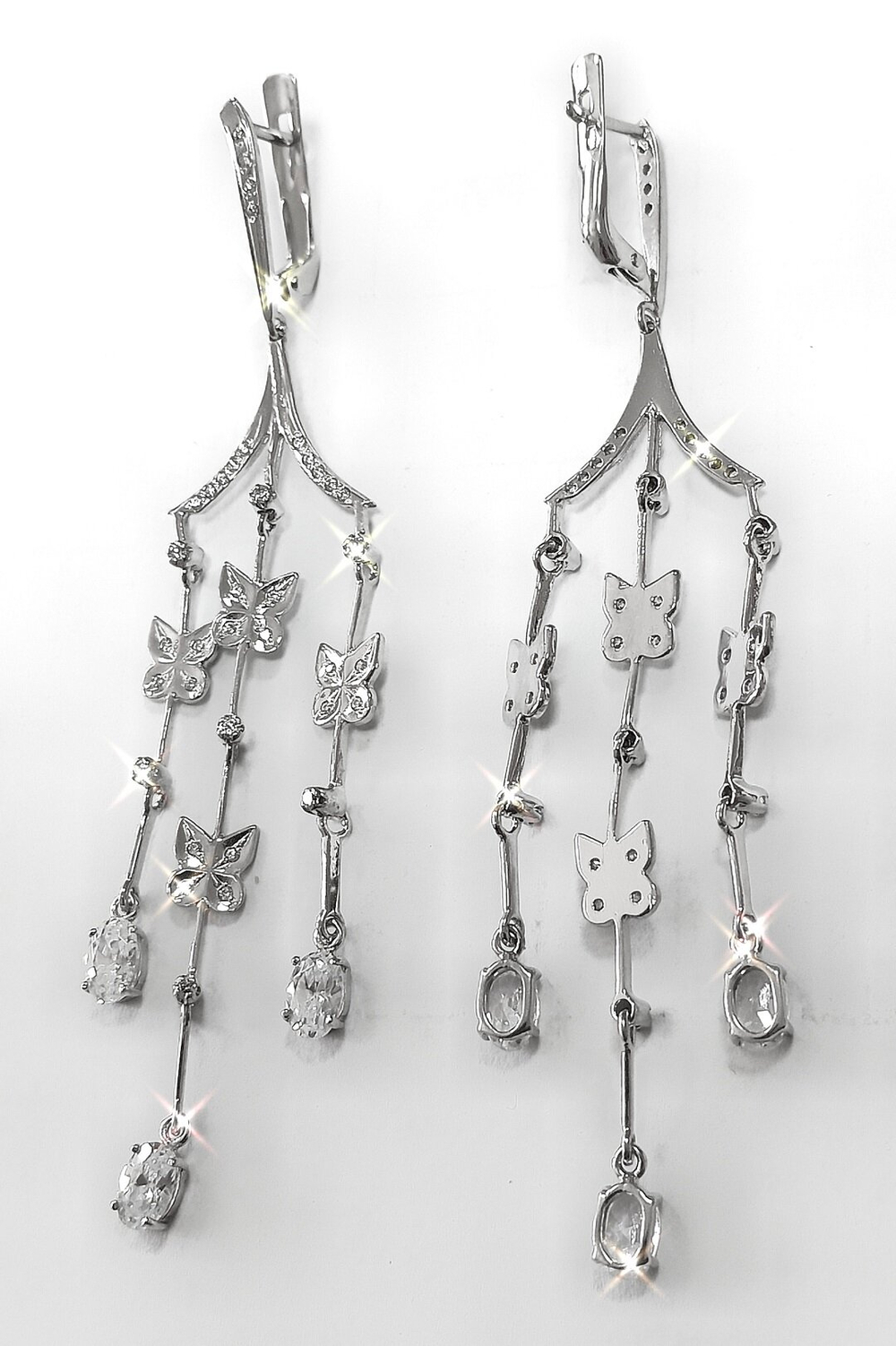 Ювелирные серьги из серебра