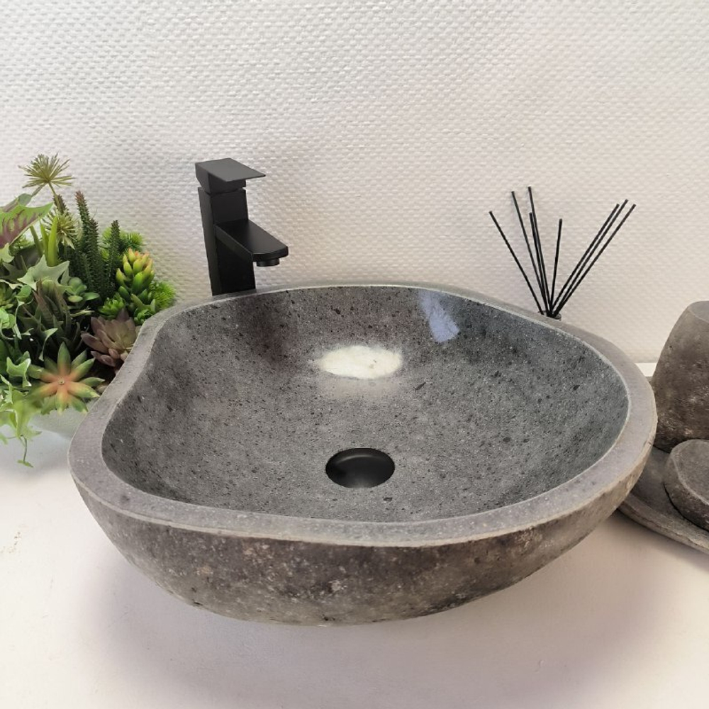 Раковина из речного камня RS-63483 (47*46*16) 0122