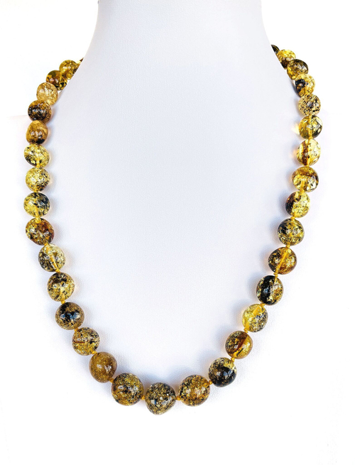 Бусы из янтаря натурального зеленого цвета, длина 51 см, янтарь от 9 до 12мм. Бусы из натуральных камней ручной работы из Калининграда