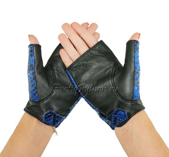 Перчатки из кожи питона AC-23