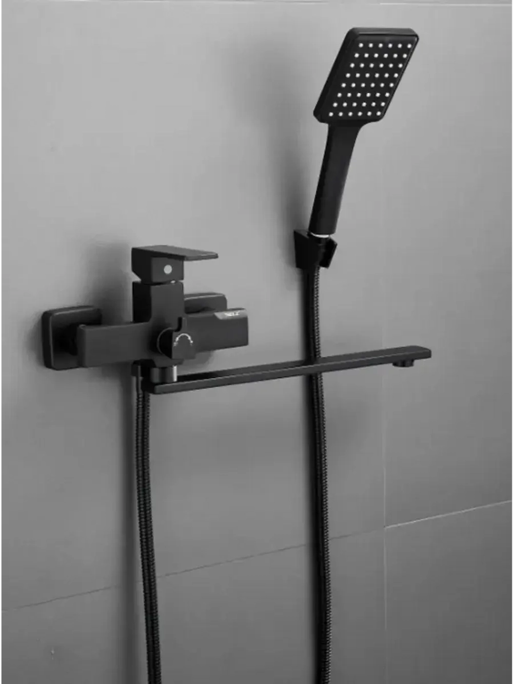 B22613-7 Смеситель для ванны BELZ