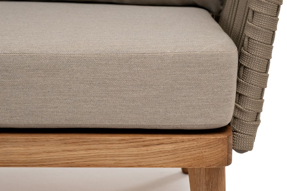 "Мальорка" диван 3-местный плетеный из роупа, основание дуб, роуп серо-коричневый 23мм, ткань бежевая 15052