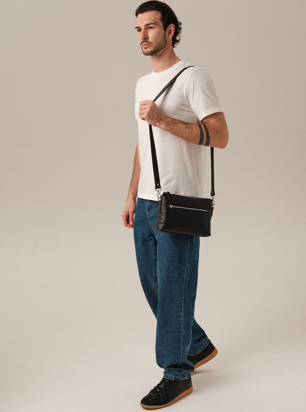 Мужская сумка кроссбоди DBR 7131 черный