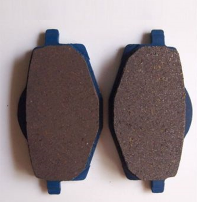 Передние тормозные колодки для мотоцикла Yamaha YBR125 арт. MCB812