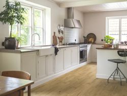 Namsen pro Дуб Хижина Копченый, 2,837 м²