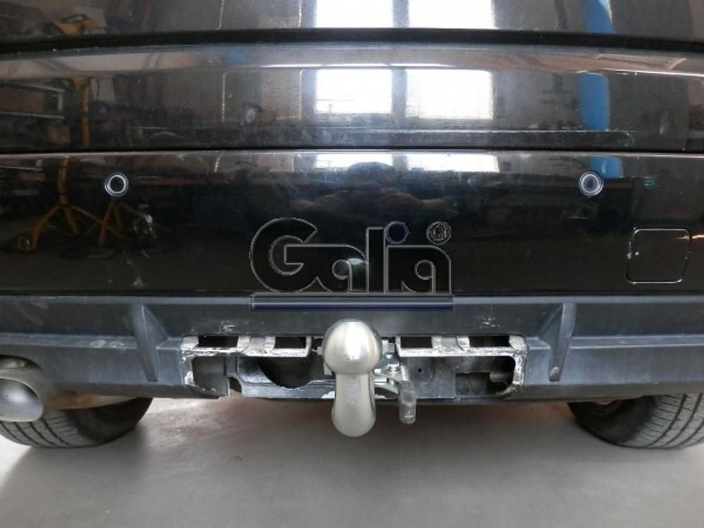 Фаркоп оцинкованный Galia B014A для BMW X3 2004-2010(паспорт и сертификат в комплекте)(без электрики)