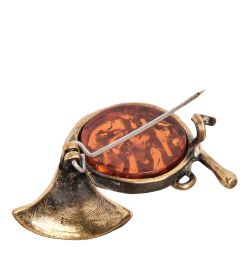 AM-1645 Брошь «Валторна» (латунь, янтарь)