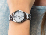 Женские японские наручные часы Citizen EM0500-73A