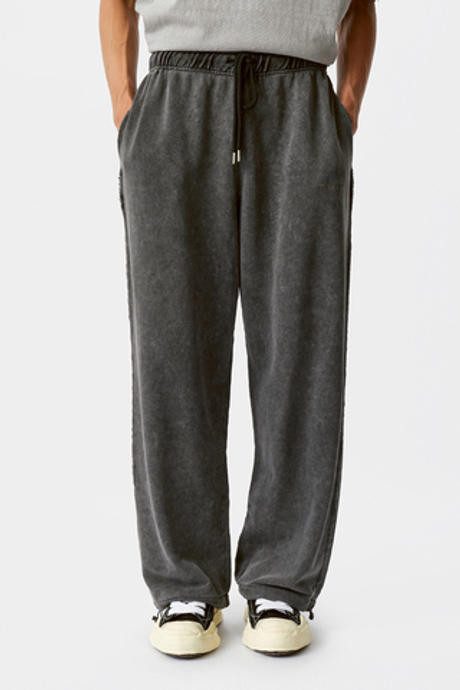 Серые спортивные брюки с эффектом варки