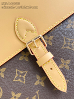 Louis Vuitton Soho MM