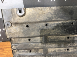 Защита GAC GS8 1  Б/У Оригинал 6740021CAD0000