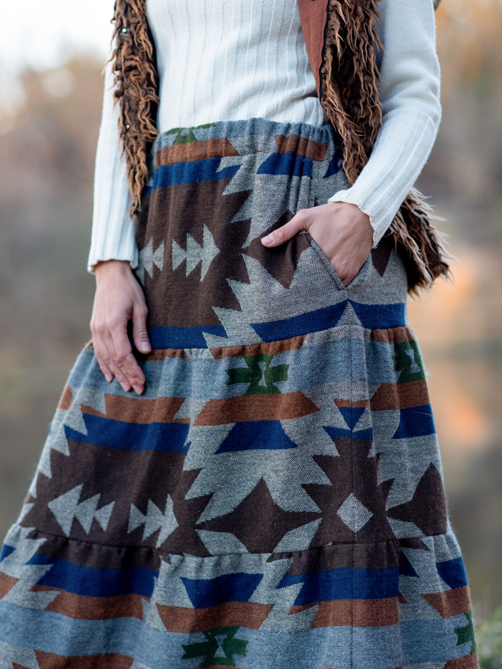 Длинная шерстяная юбка с орнаментом