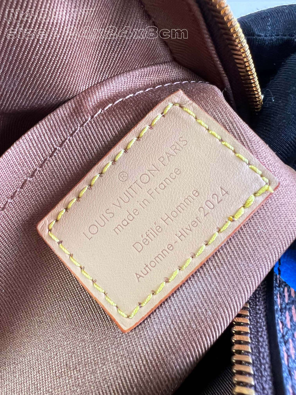 Louis Vuitton Chess Messenger