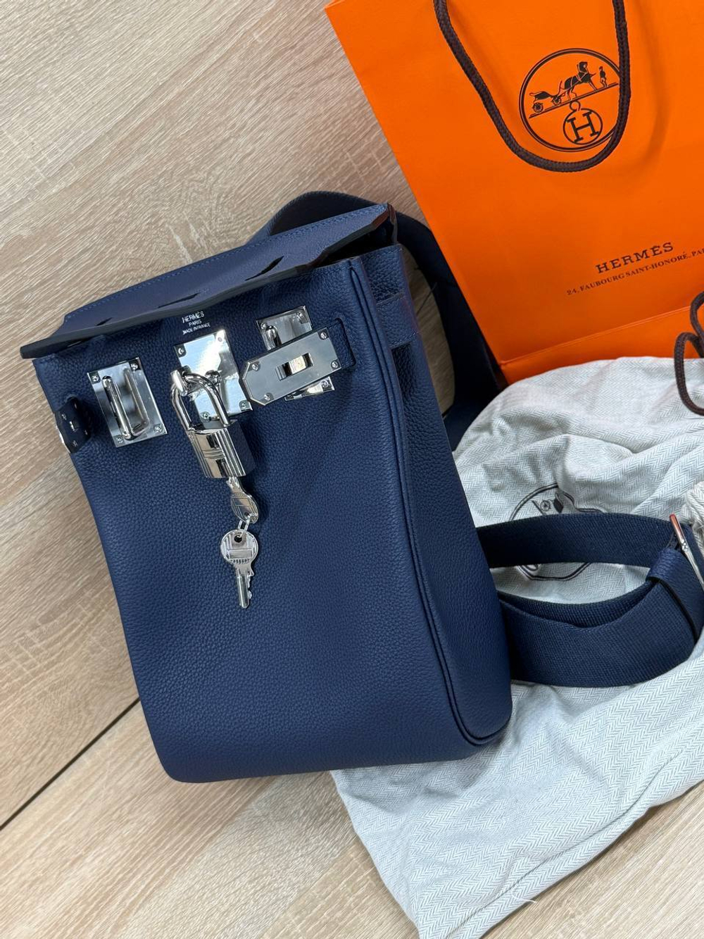 Сумка-мессенджер Hermes