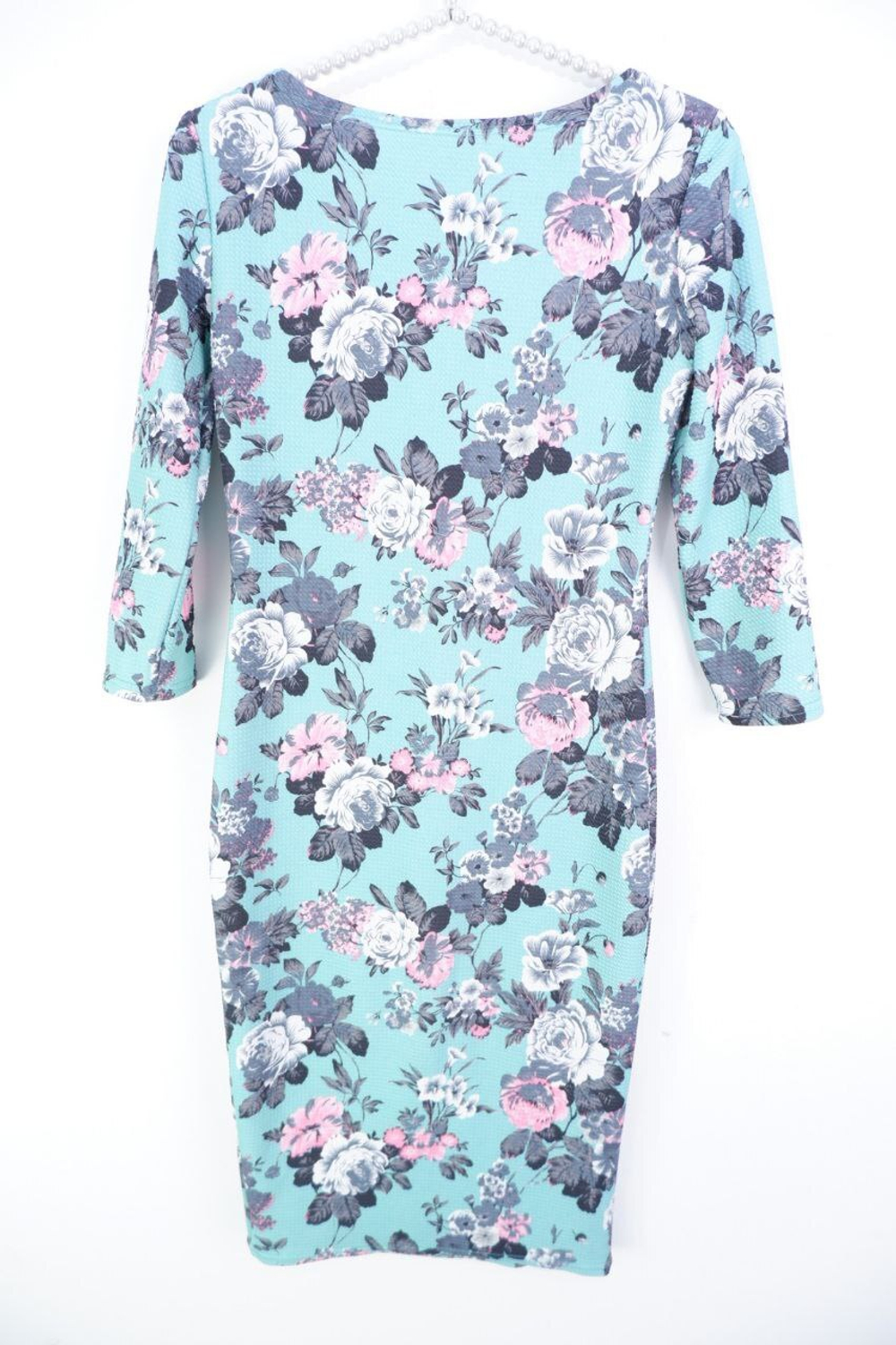 Платье красивое 40 размер