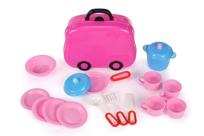 Набор посуды в чемодане ST-113 (27*10*22 см)