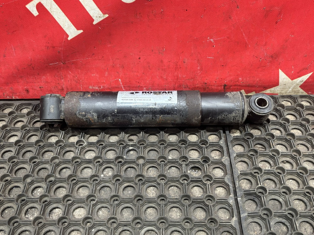 Амортизатор задний