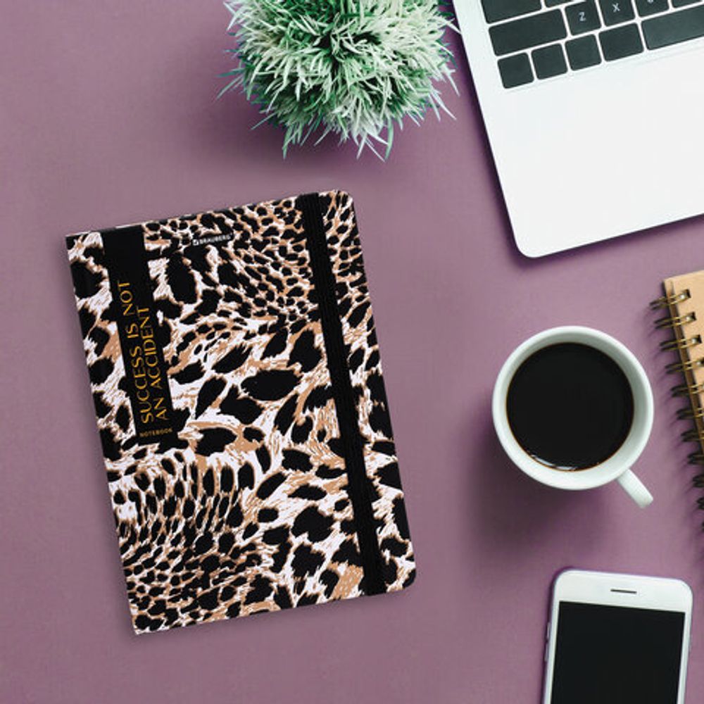 Блокнот с резинкой в клетку 96 л., А5 145х203 мм, твердая обложка, BRAUBERG," Leopard", 115535