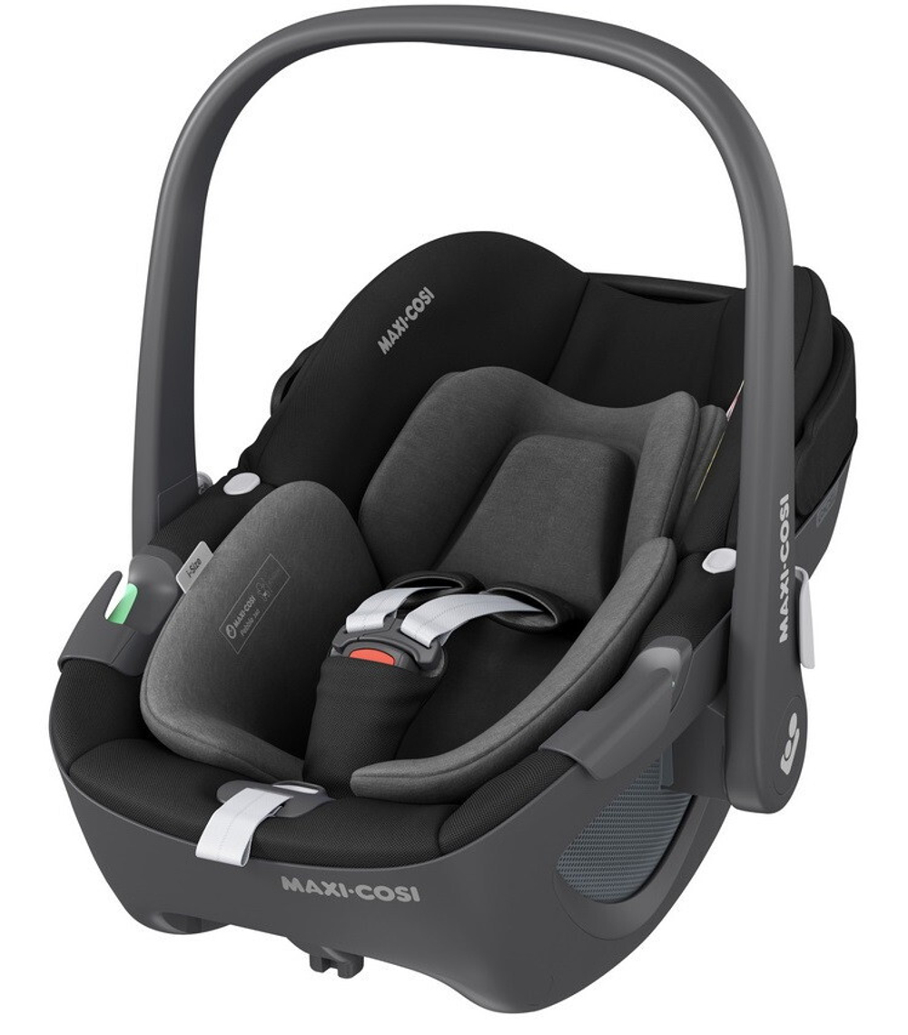 Автокресло Maxi-Cosi Pebble 360 Essential Black черный