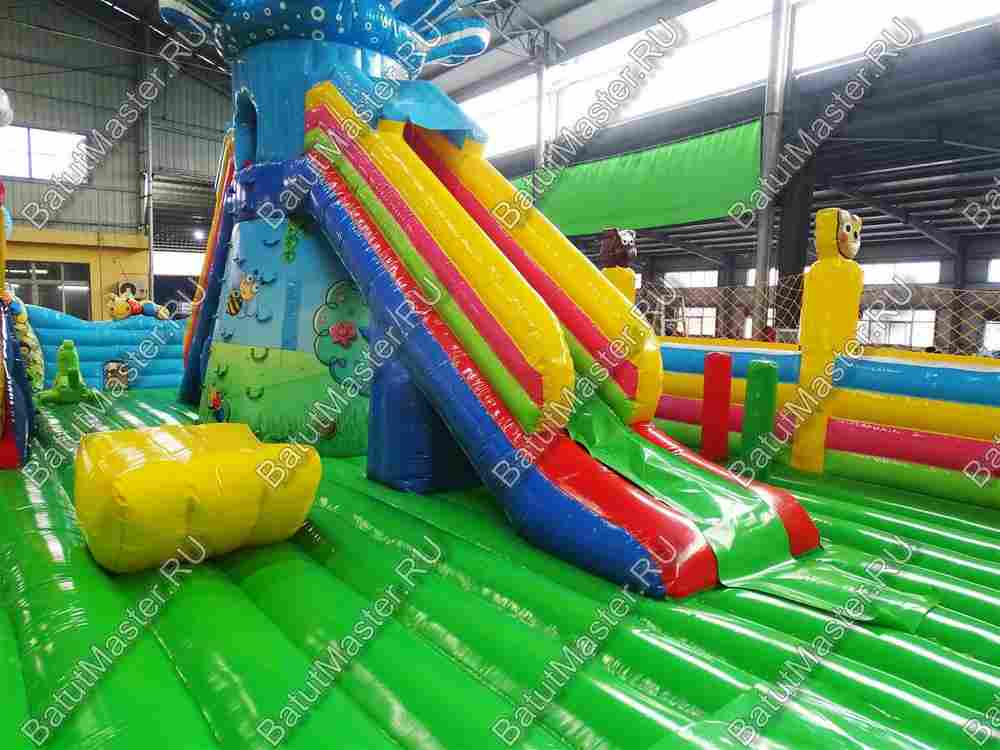 Надувной батут "Союз зверей", 24*15*8 м