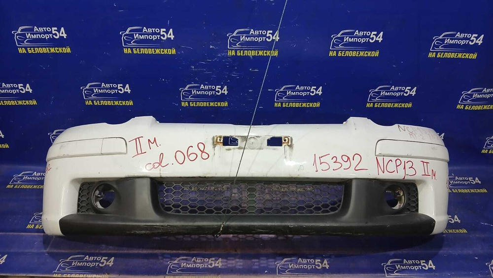 Бампер передний TOYOTA VITZ 2000-2005