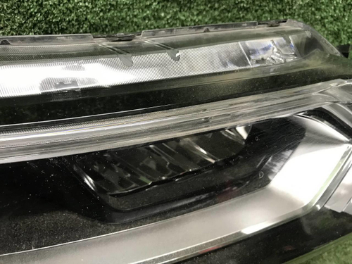 Битая Фара правая Nissan Qashqai 2 j11 (17-23) LED