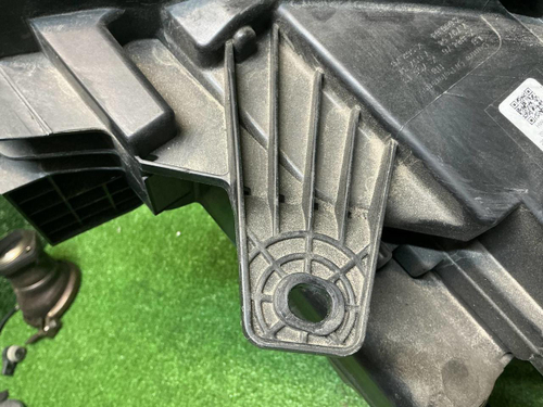 Фара правая Chery Tiggo 9 (2024-н.в.) LED