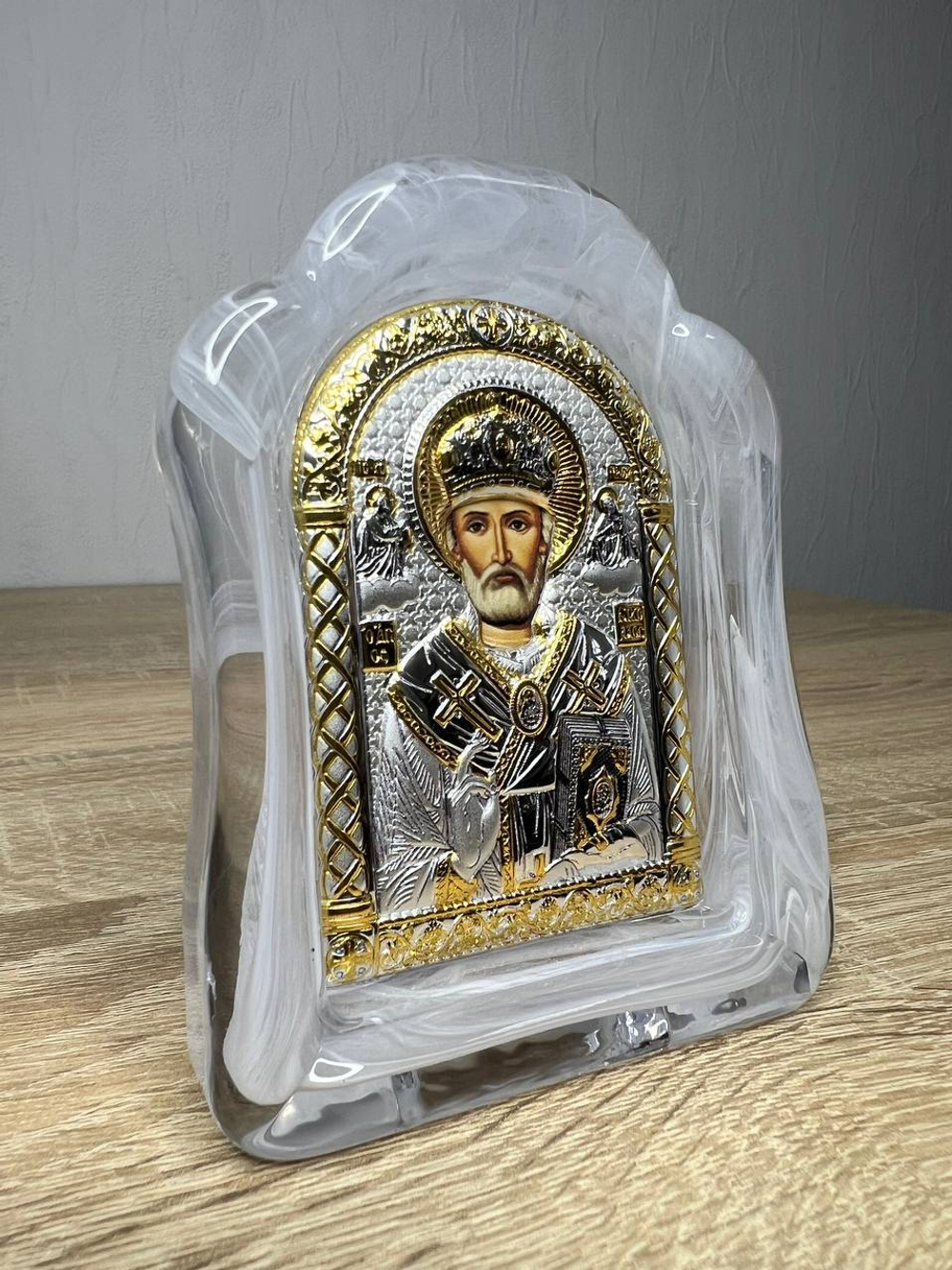 Николай Чудотворец, икона арочная, белое муранское стекло 86х112