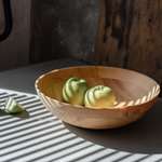 Деревянная глубокая тарелка (салатник) из древесины кедра 300 мм. T174