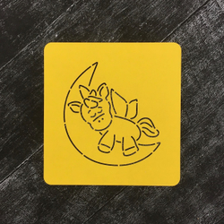 Единорог №22 на луне