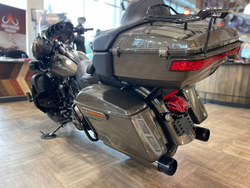 Harley-Davidson CVO Limited 2021 (Customized)