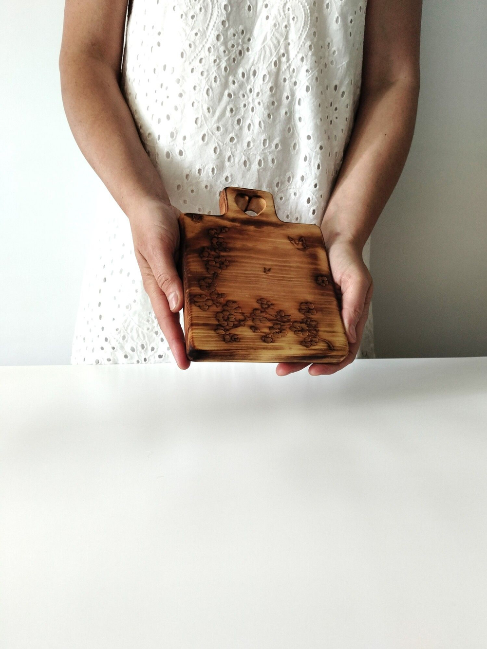 Доска деревянная разделочная