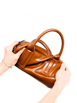 женская сумка на плечо из натуральной кожи