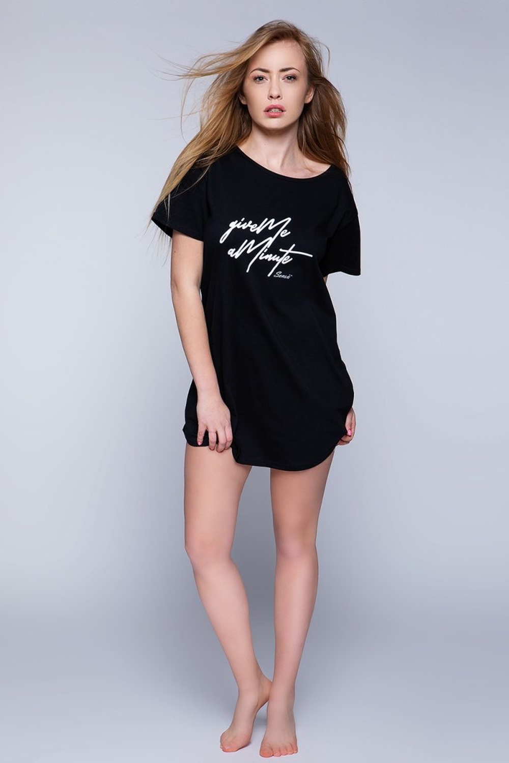 Коротенькая женская сорочка Pearl свободного кроя (Размер: S-M-L) (Цвет: черный)