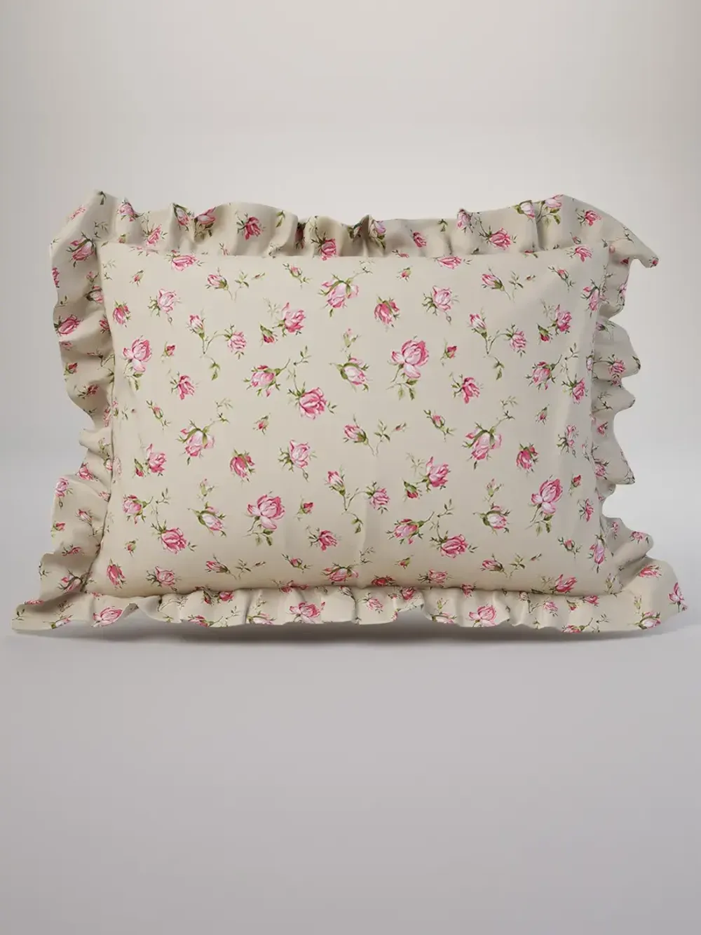 Декоративная наволочка с рюшами, оборками "Розовые бутоны на бежевом" 50х70 см, 1 шт, без молнии