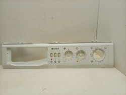 WDN2067WF кт37 Лицевая панель для стиральной машины Indesit б/у
